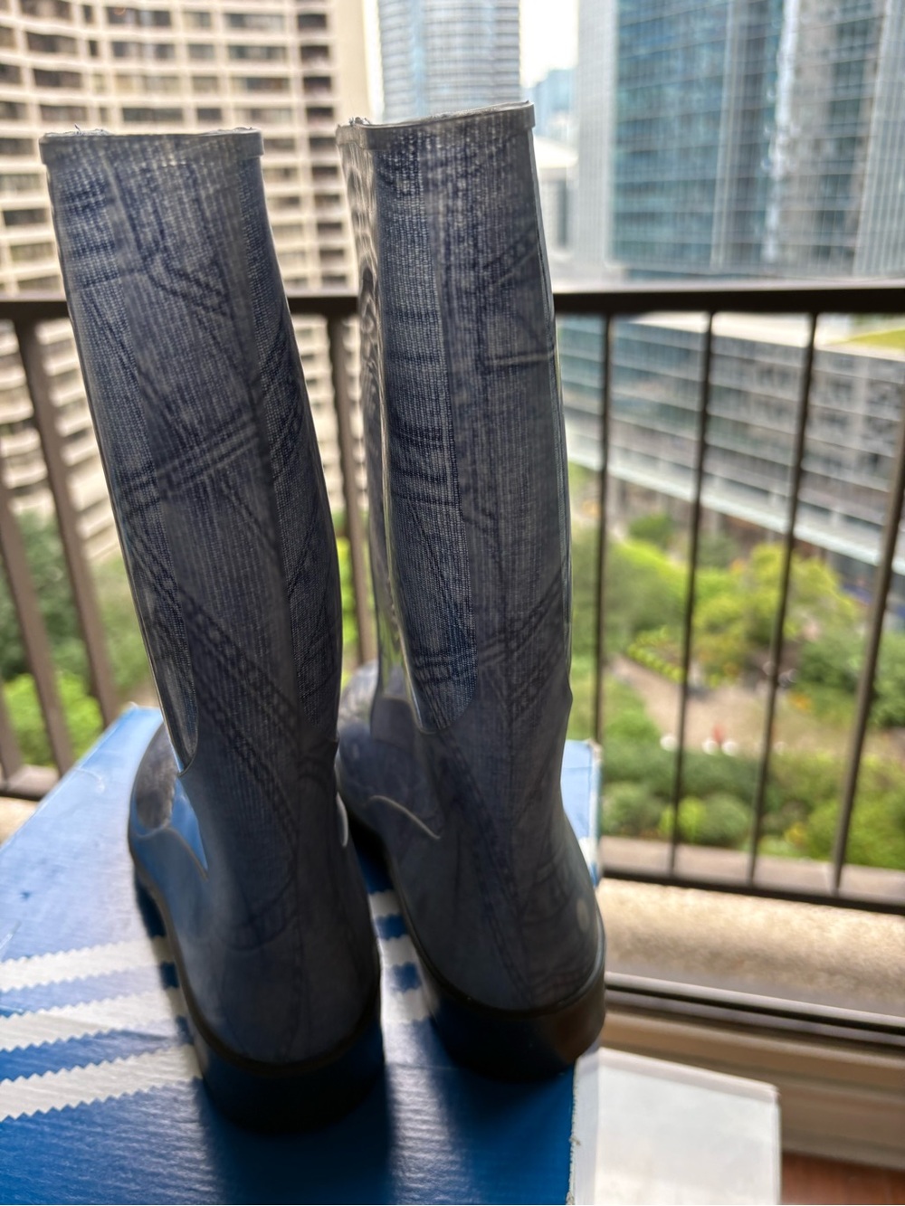 “Denim” rain rubber boots tall size 38 with socks - Picture 7 of 9